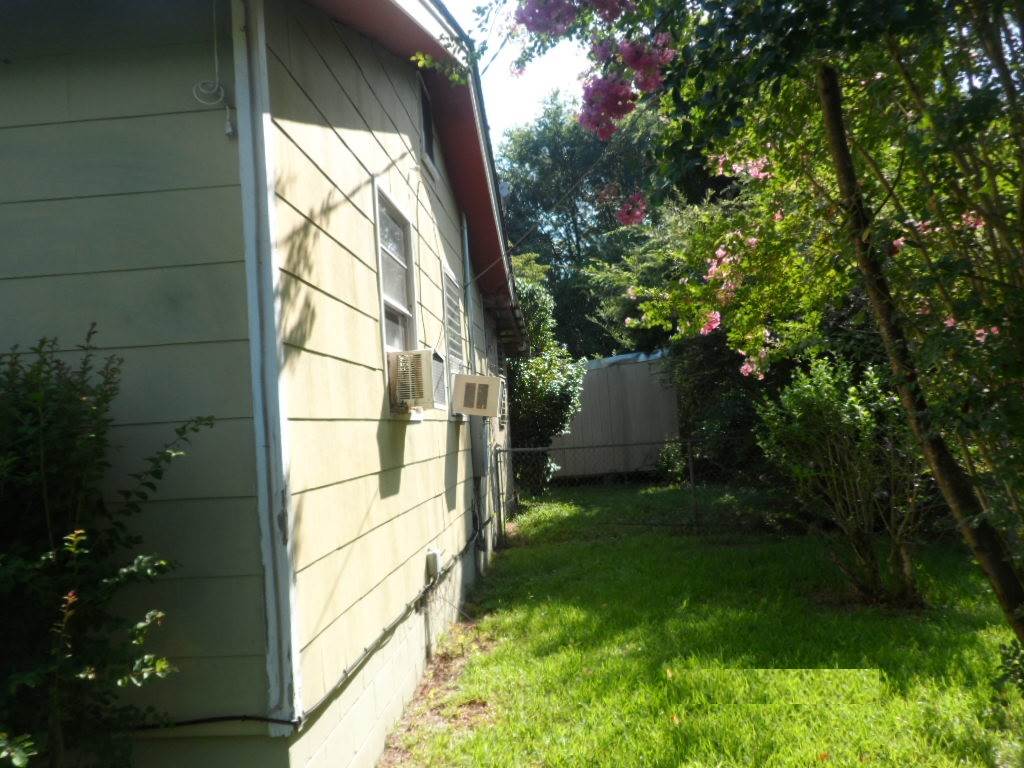 711 S ADAMS, Quincy, FL 32351