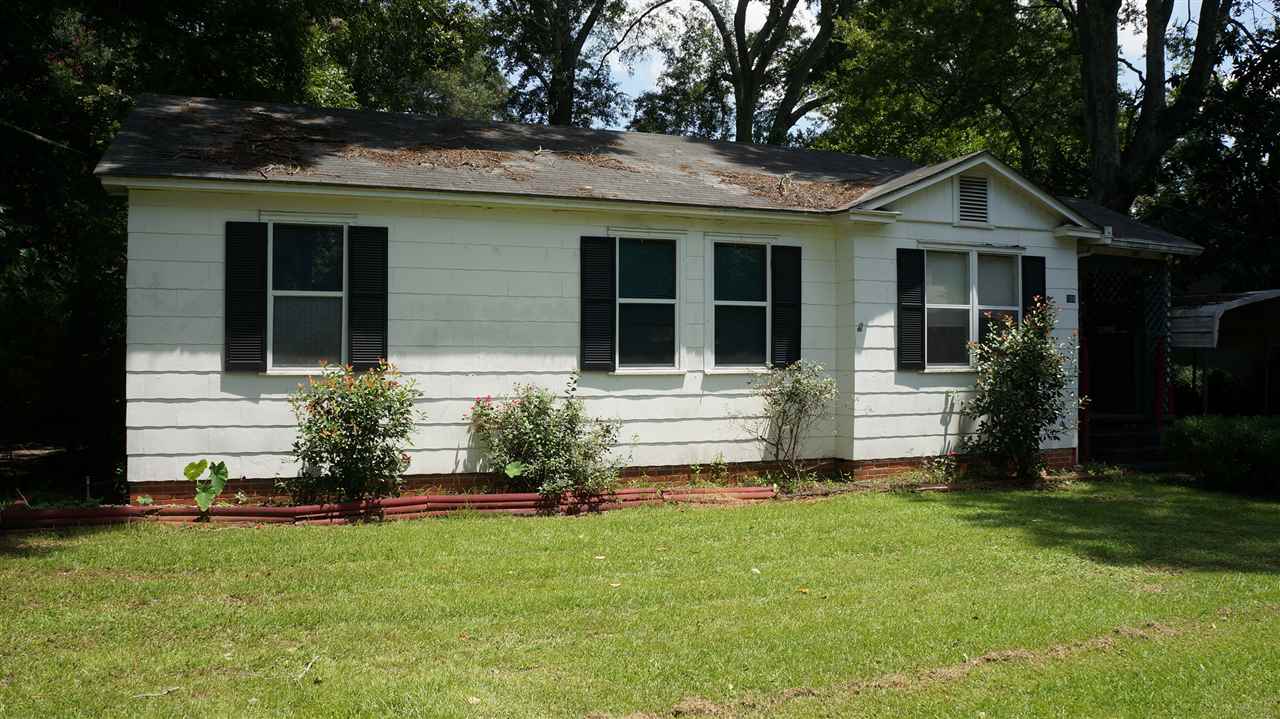 906 W King, Quincy, FL 32351
