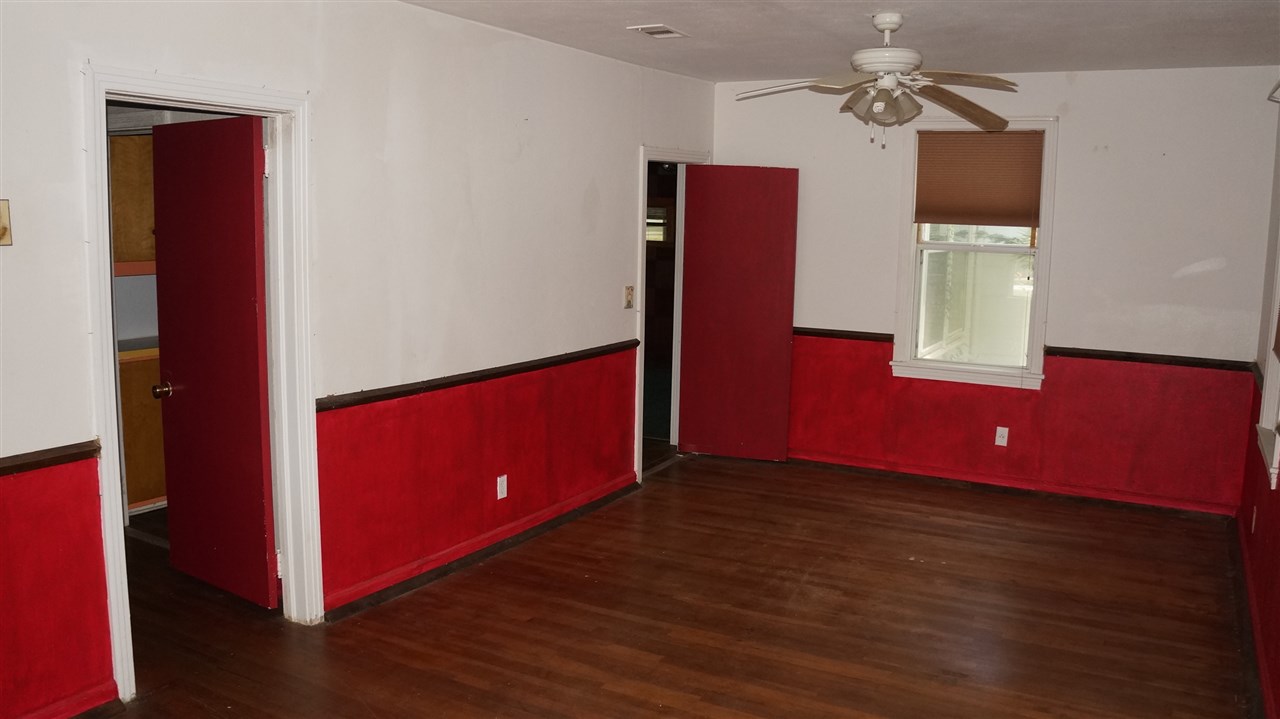 906 W King, Quincy, FL 32351