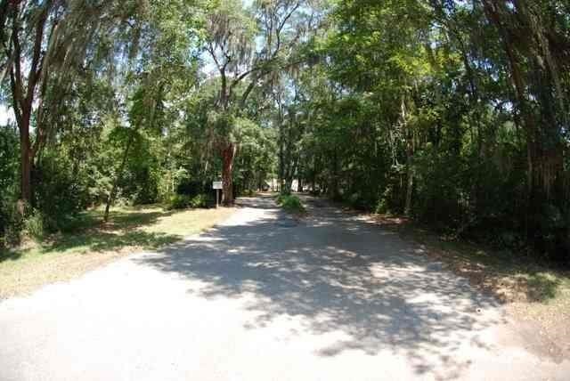 XX GILCREASE, Quincy, FL 32351