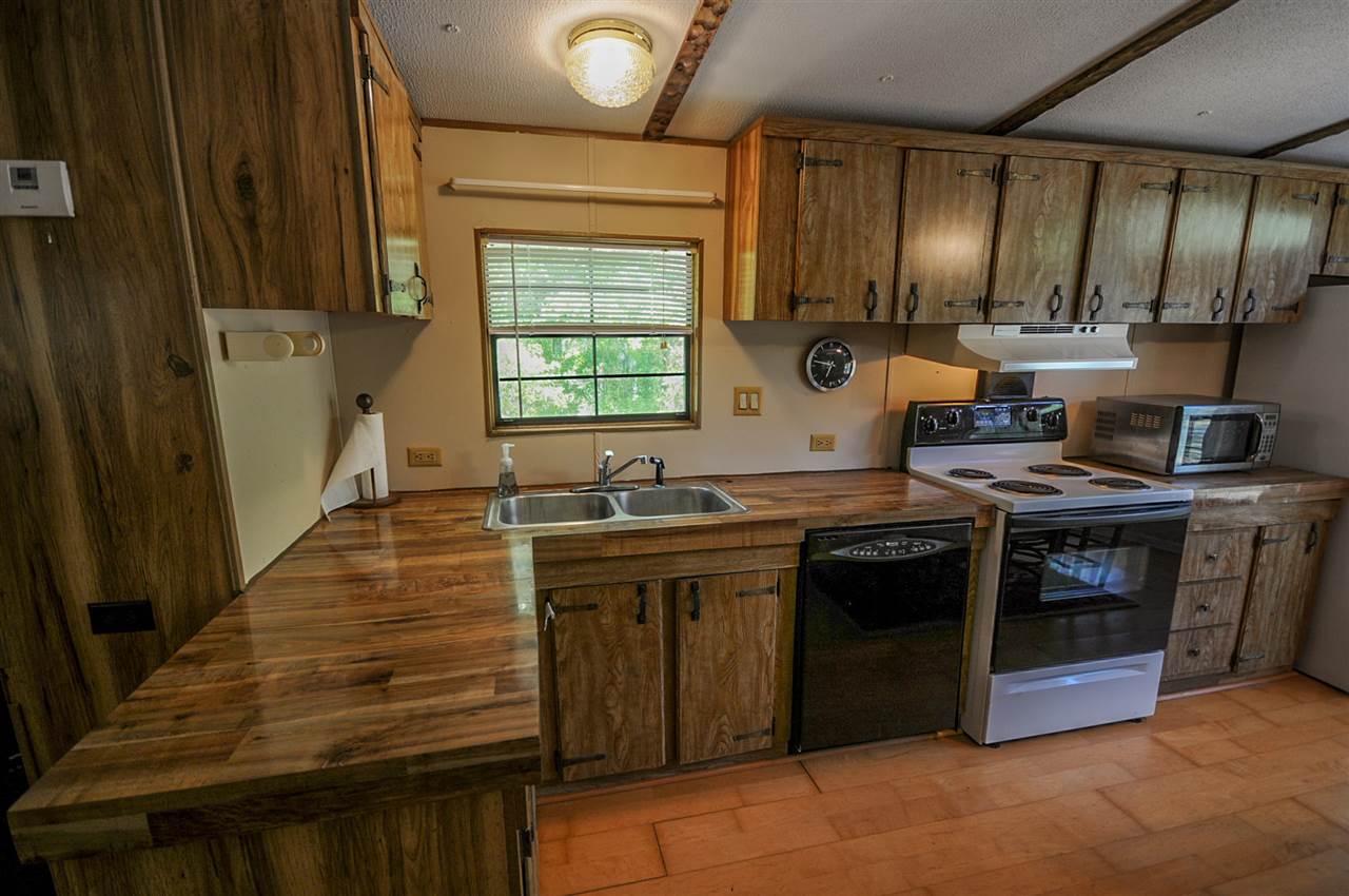37 Tram, Sopchoppy, FL 32358