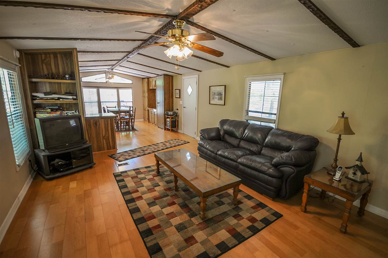 37 Tram, Sopchoppy, FL 32358