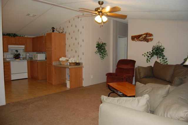 205 3rd Ave, Steinhatchee, FL 32359