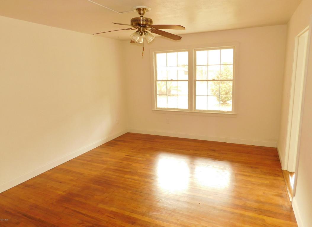 108 N Gayle Ave, Panama City, FL 32401