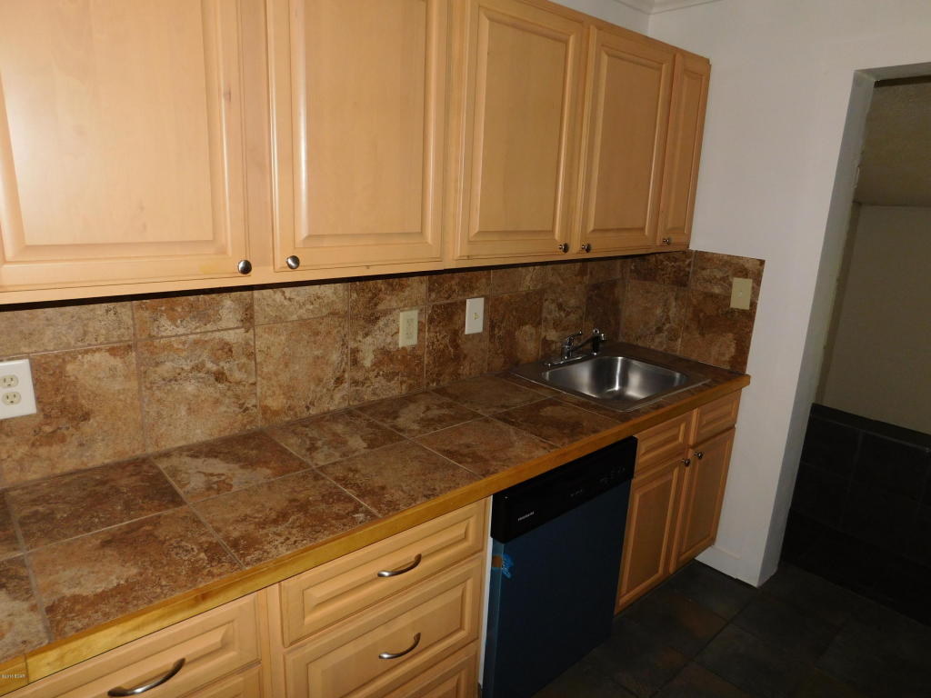 605 E 2nd Pl, Panama City, FL 32401