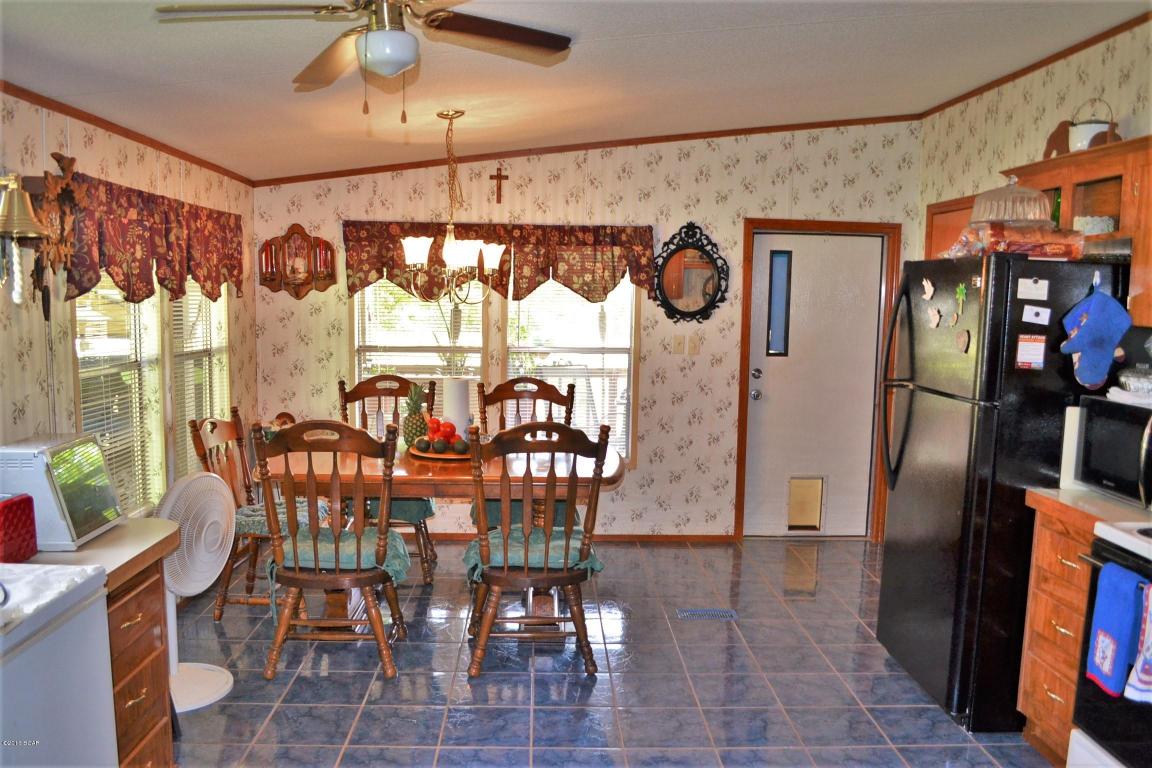 7415 WALKER Drive, Panama City, FL 32404