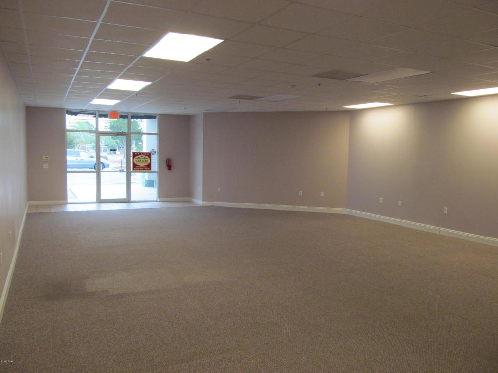 3009 HIGHWAY 77, Panama City, FL 32405