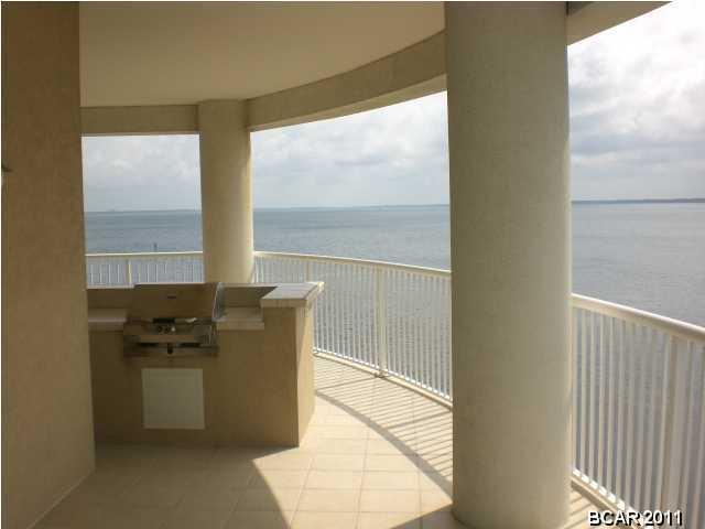 6422 W HIGHWAY 98, Panama City Beach, FL 32407