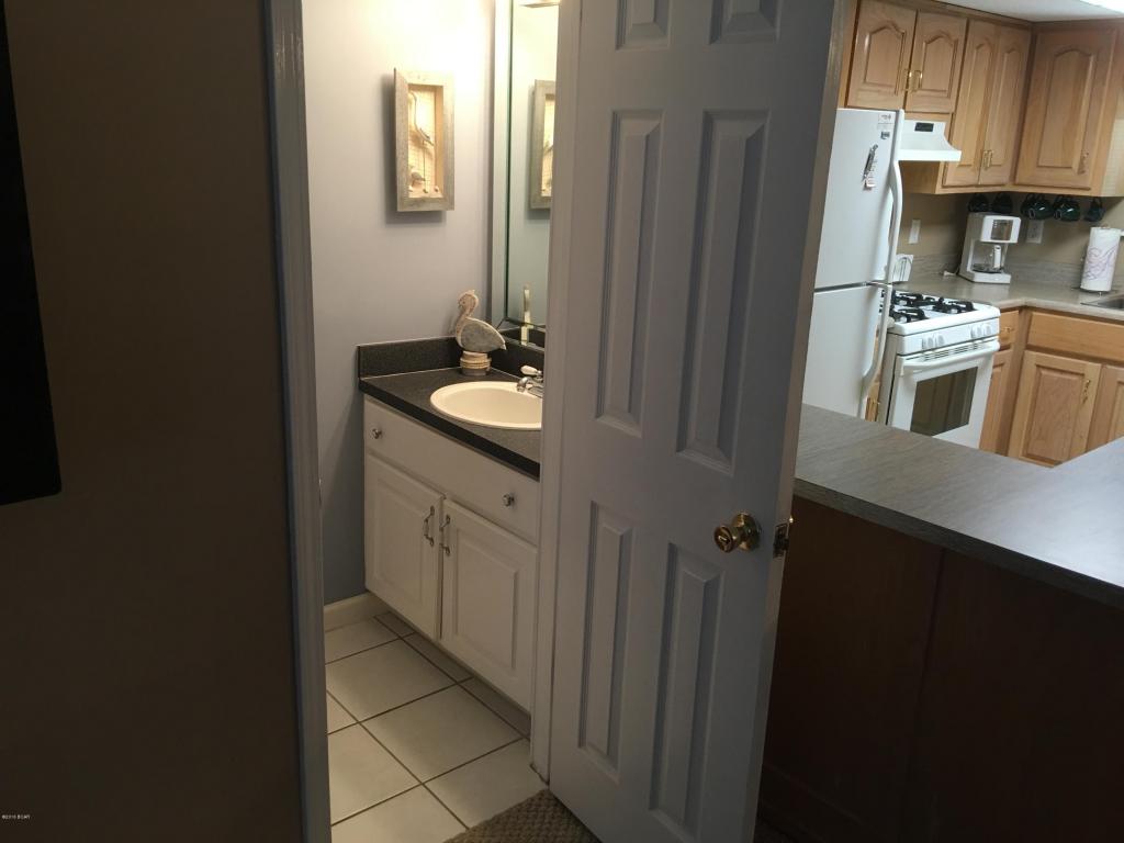 150 ROBIN, Panama City Beach, FL 32407