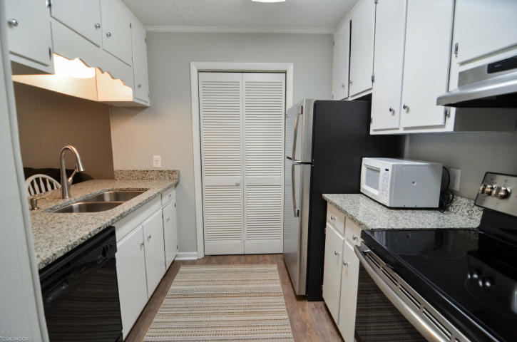 6903 N Lagoon Drive, Panama City Beach, FL 32408