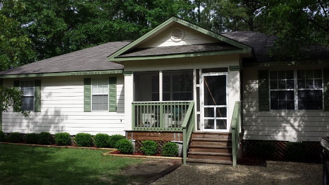 420 LOS PADRES AVE, Alford, FL 32420