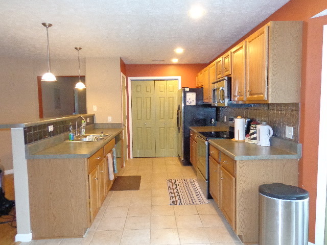 420 LOS PADRES AVE, Alford, FL 32420