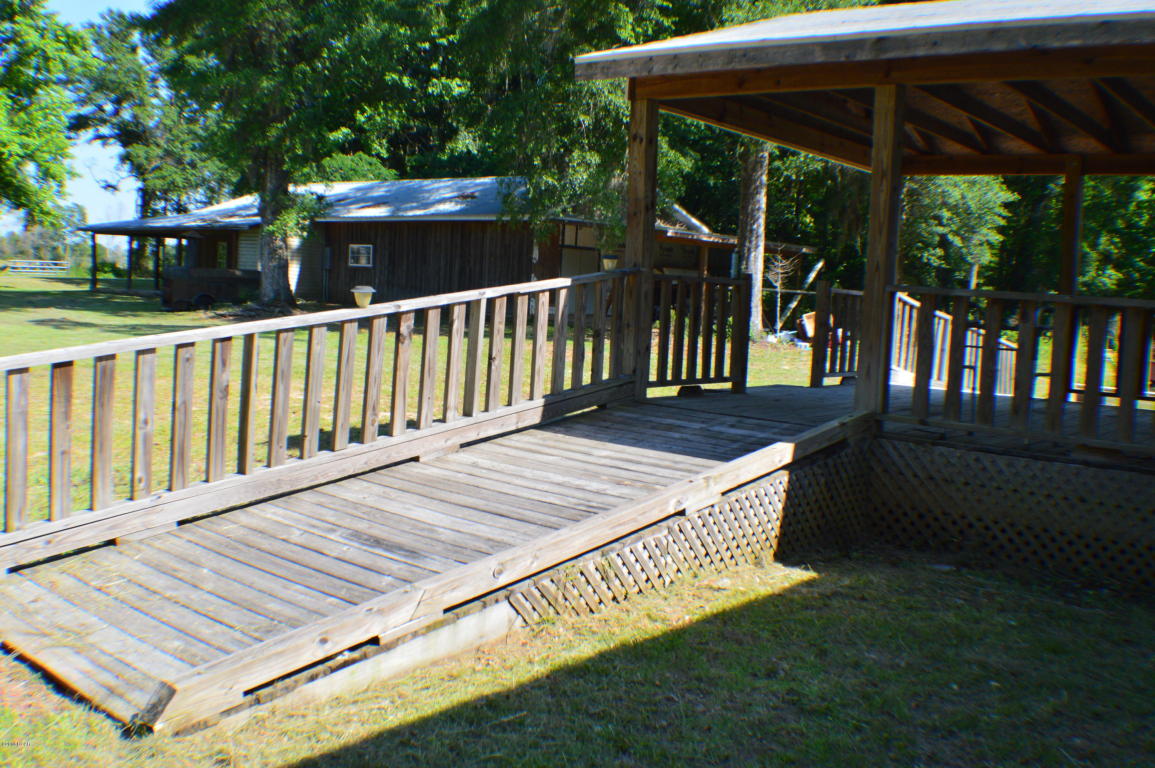 2268 ORANGE HILL, Chipley, FL 32428