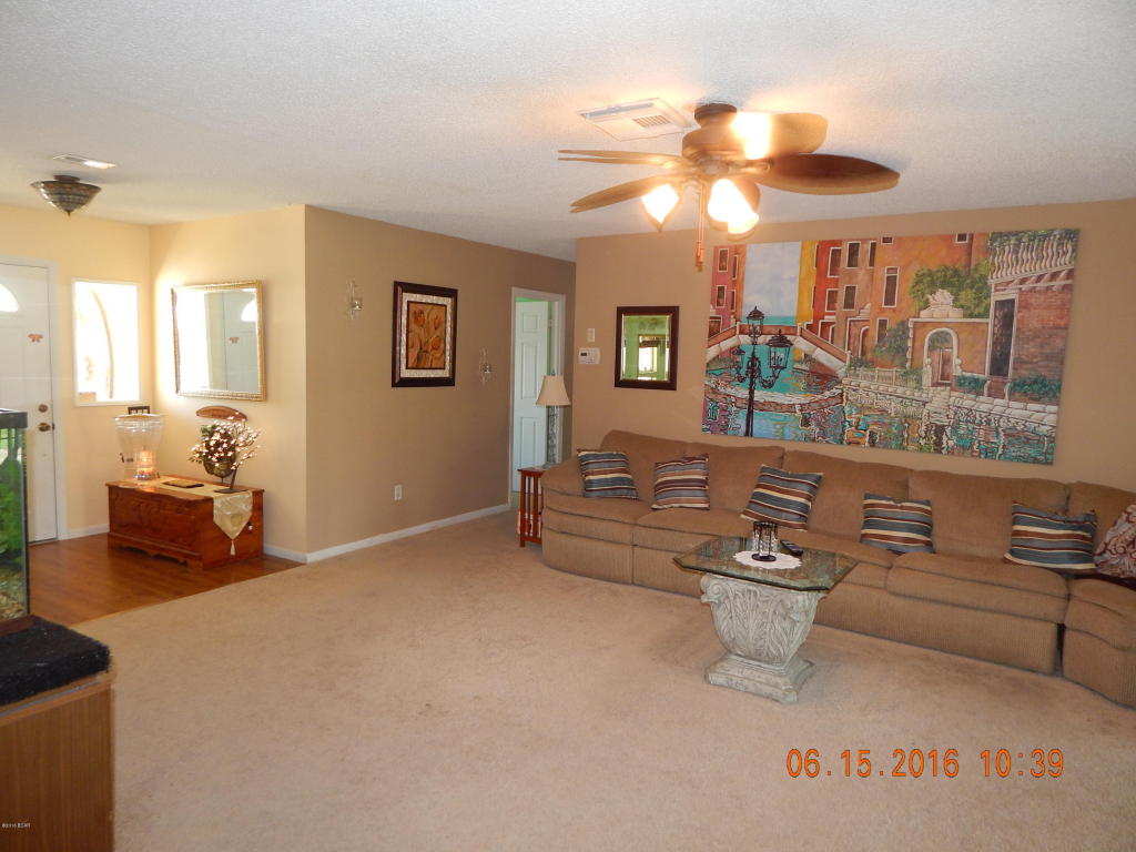 1803 ULMER Lane, Chipley, FL 32428