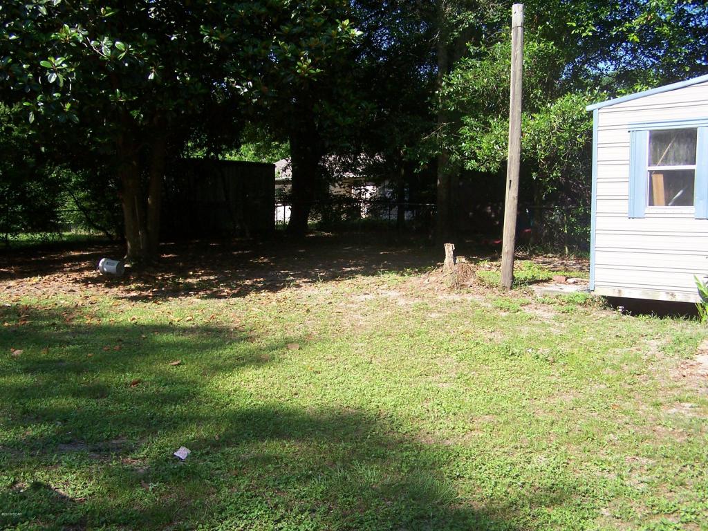 576 2ND Street, Chipley, FL 32428