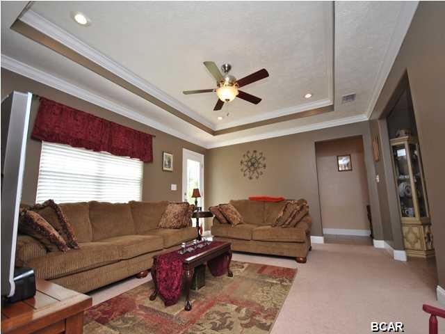 2415 AQUARIUS Drive, Chipley, FL 32428