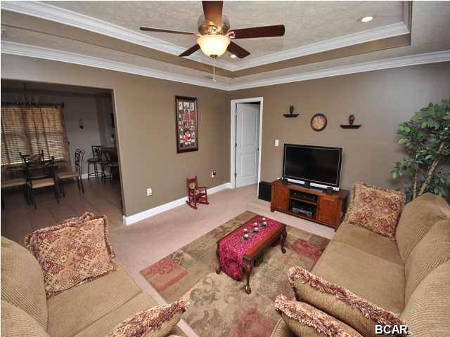 2415 AQUARIUS Drive, Chipley, FL 32428