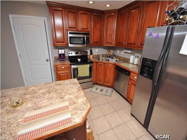 2415 AQUARIUS Drive, Chipley, FL 32428