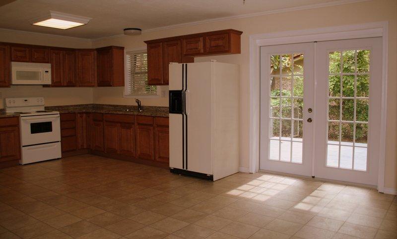 147 Juniper Lake Road, Defuniak Springs, FL 32433