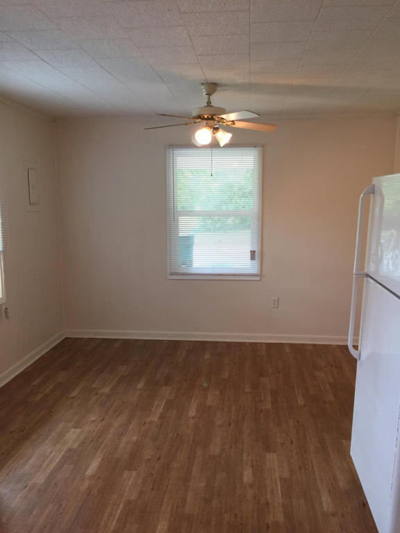60 QUEBEC Street, Defuniak Springs, FL 32433
