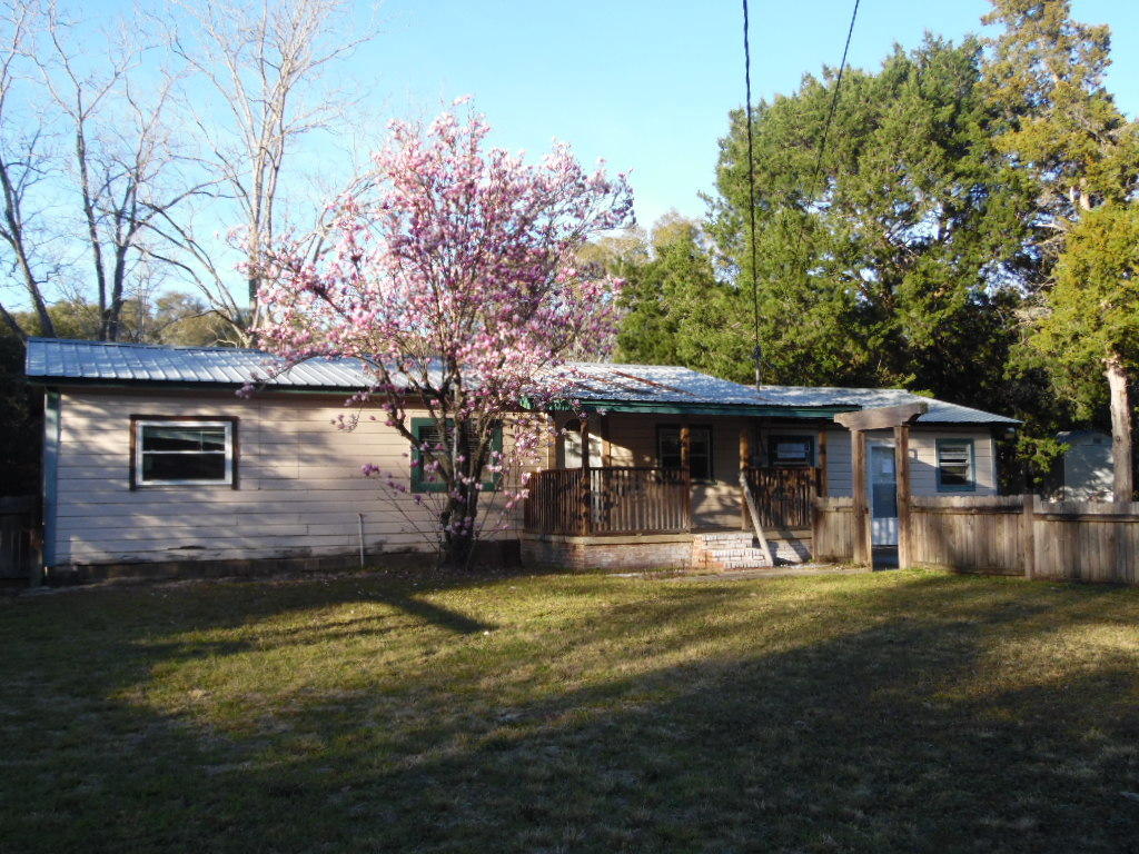 120 TURNER Drive, Defuniak Springs, FL 32433