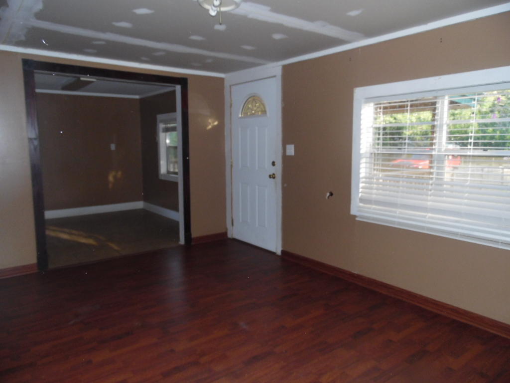 120 TURNER Drive, Defuniak Springs, FL 32433