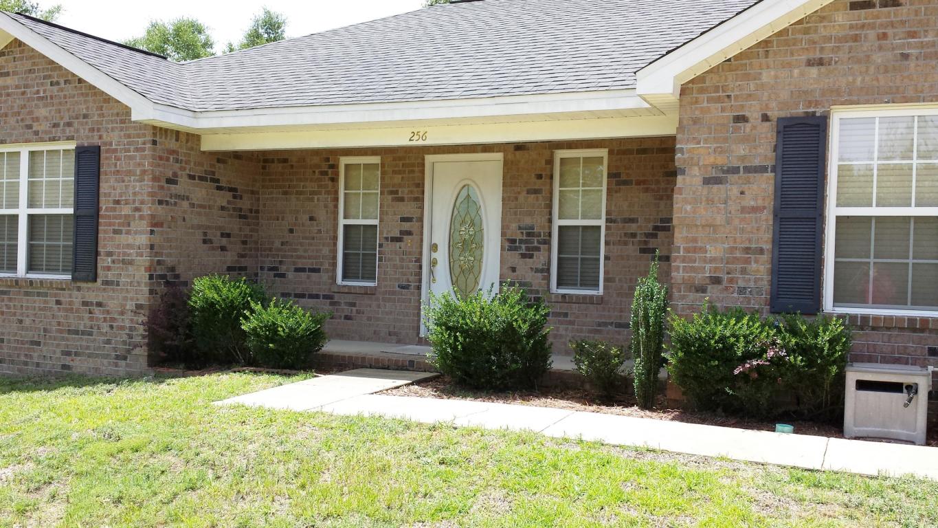 256 E Tulip Avenue, Defuniak Springs, FL 32433