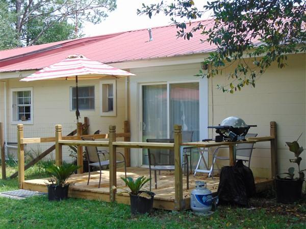9162 W US HIGHWAY 90, Defuniak Springs, FL 32433
