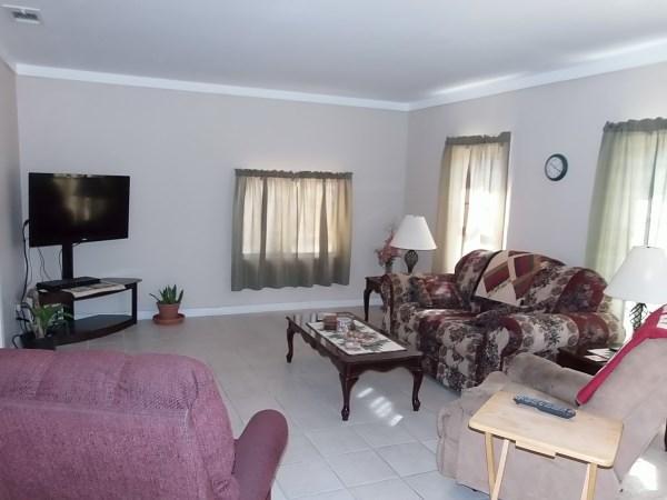 9162 W US HIGHWAY 90, Defuniak Springs, FL 32433