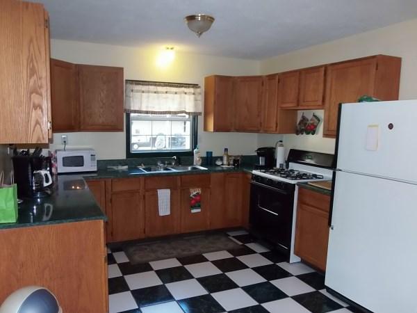 9162 W US HIGHWAY 90, Defuniak Springs, FL 32433