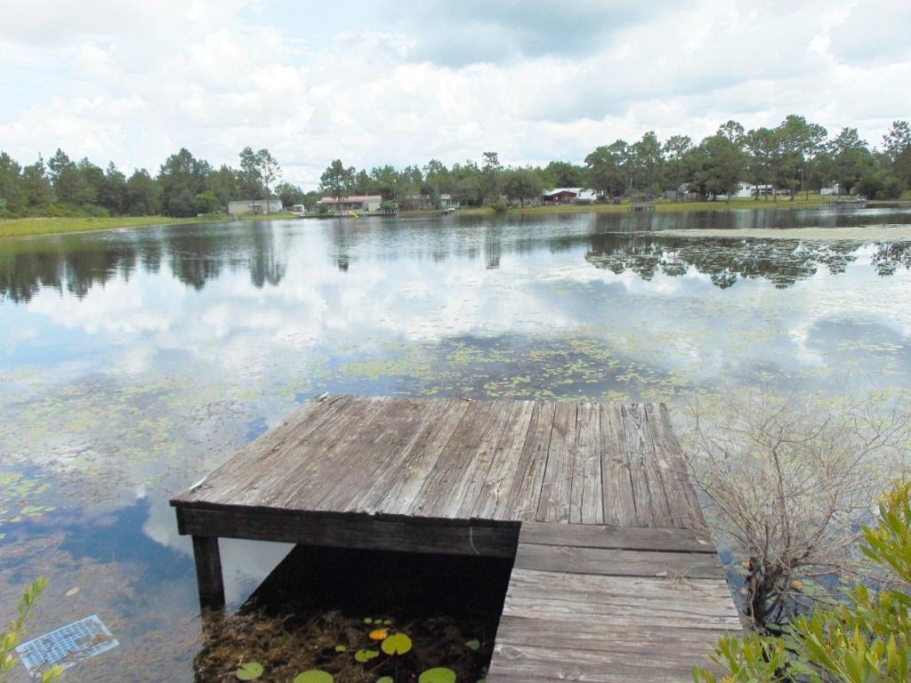 1070 Caswell Road, Defuniak Springs, FL 32433