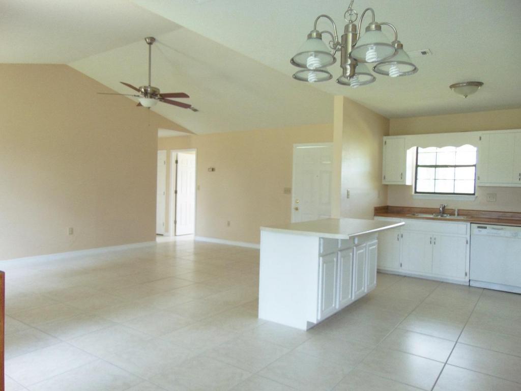 1070 Caswell Road, Defuniak Springs, FL 32433