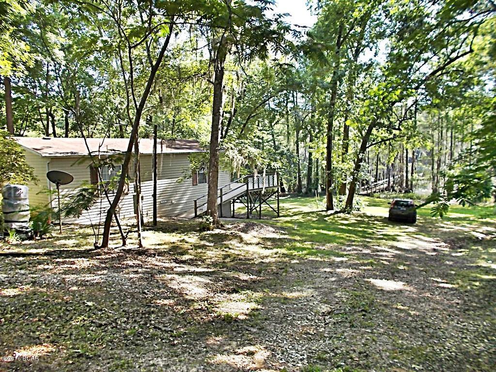 Grand Ridge, FL 32442