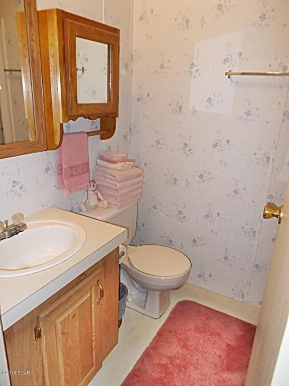 Grand Ridge, FL 32442