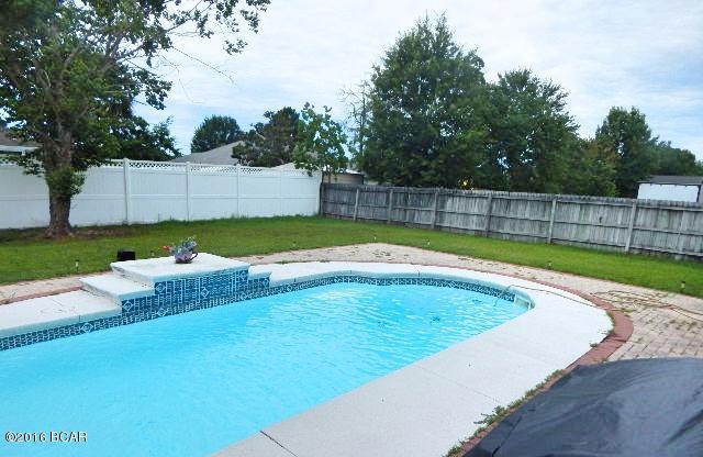 1510 CONNECTICUT Avenue, Lynn Haven, FL 32444