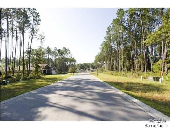 2560 E 39TH Street, Lynn Haven, FL 32444