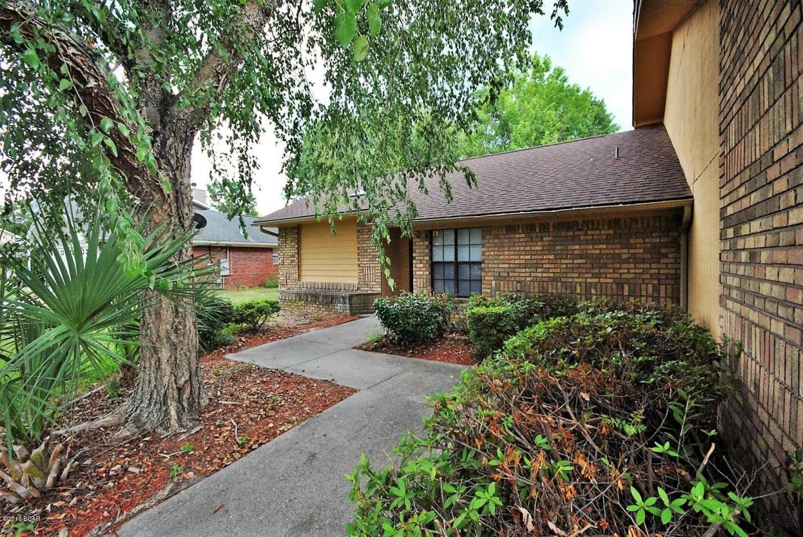 1512Bluegrass Ln, Lynn Haven, FL 32444