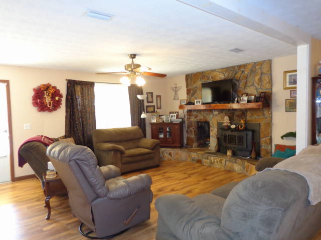 5005 FLYNT Drive, Marianna, FL 32446