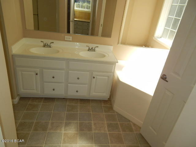 3152 LAWRENCE Road, Marianna, FL 32446