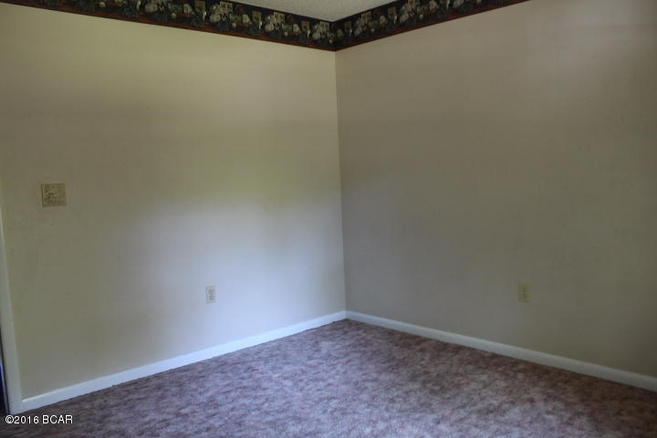 2772 Seminole Dr., Marianna, FL 32446