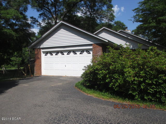 5145 MENAWA Trail, Marianna, FL 32446