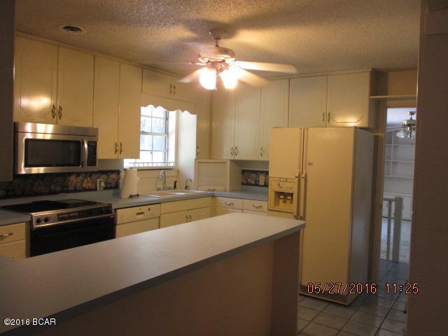 2973 CALEDONIA Street, Marianna, FL 32446