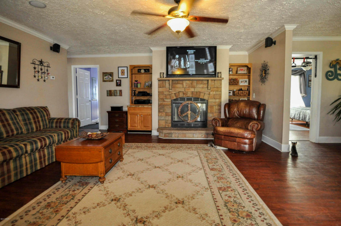 559 MARVILLE Drive, Marianna, FL 32448