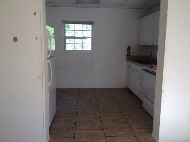 2954 SUNSET DR, Marianna, FL 32448
