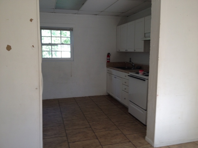2954 SUNSET DR, Marianna, FL 32448