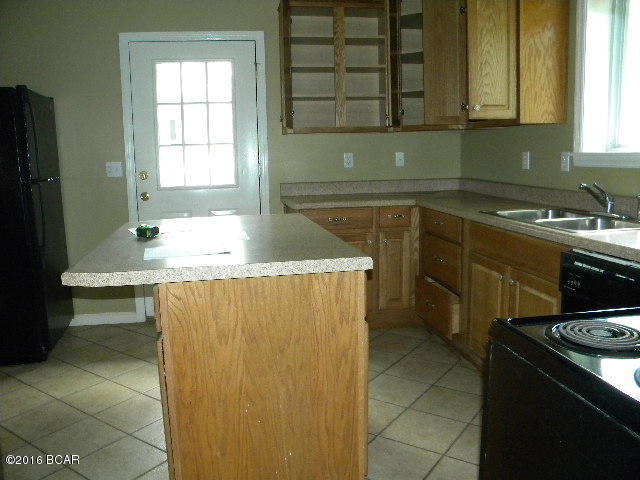 4392 LEE Road, Marianna, FL 32448