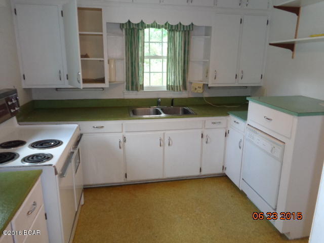 4376 SOUTH Street, Marianna, FL 32448