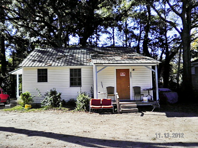 2957 Milton Ave, Marianna, FL 32448