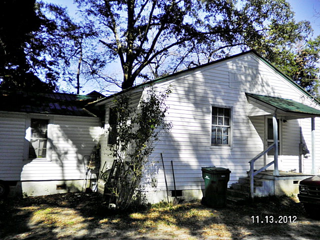 2957 Milton Ave, Marianna, FL 32448