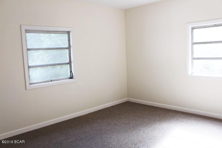 4372 Lee Rd, Marianna, FL 32448